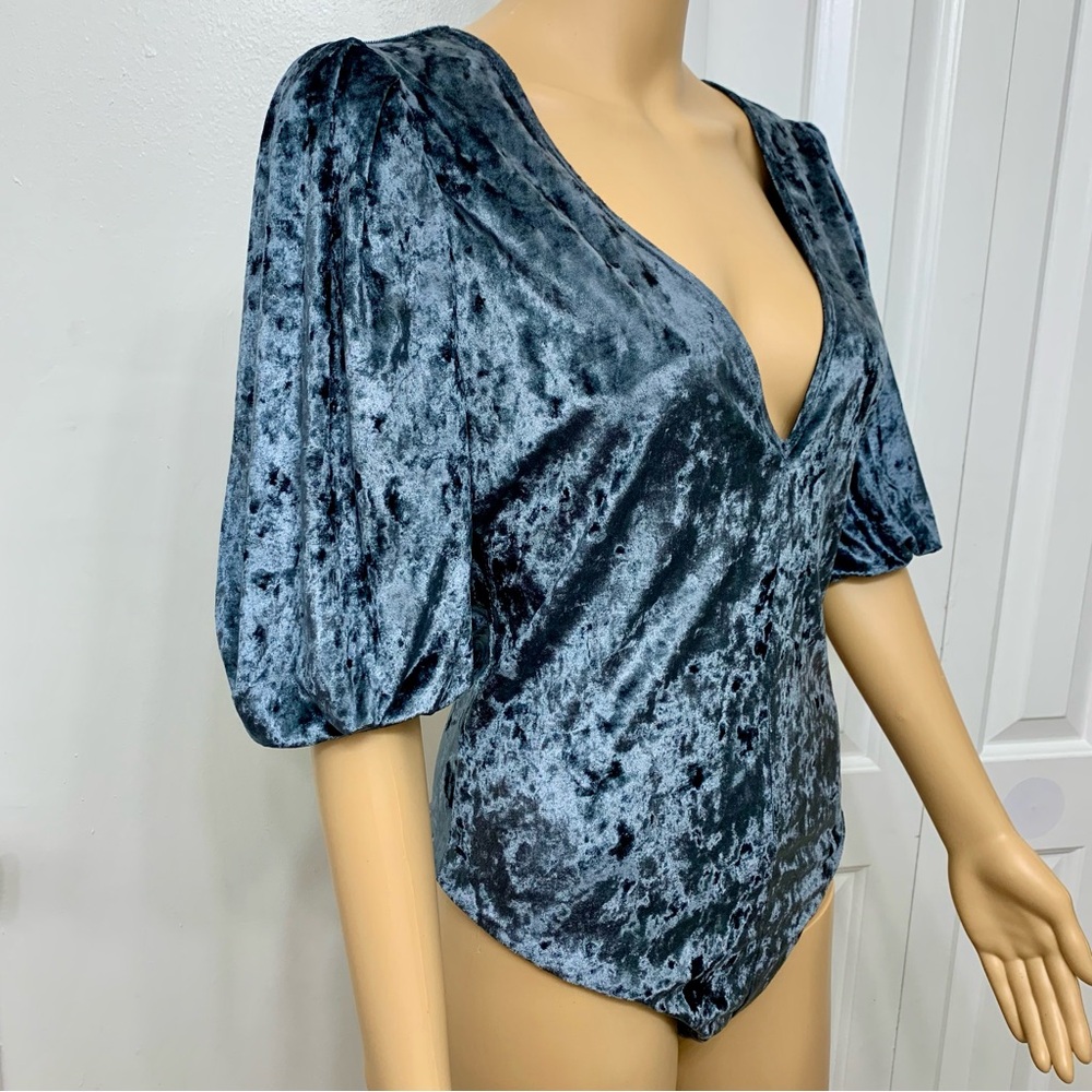 Free People Don't You Wish Velvet Grey Bodysuit Top Blouse women’s size L - Picture 4 of 12
